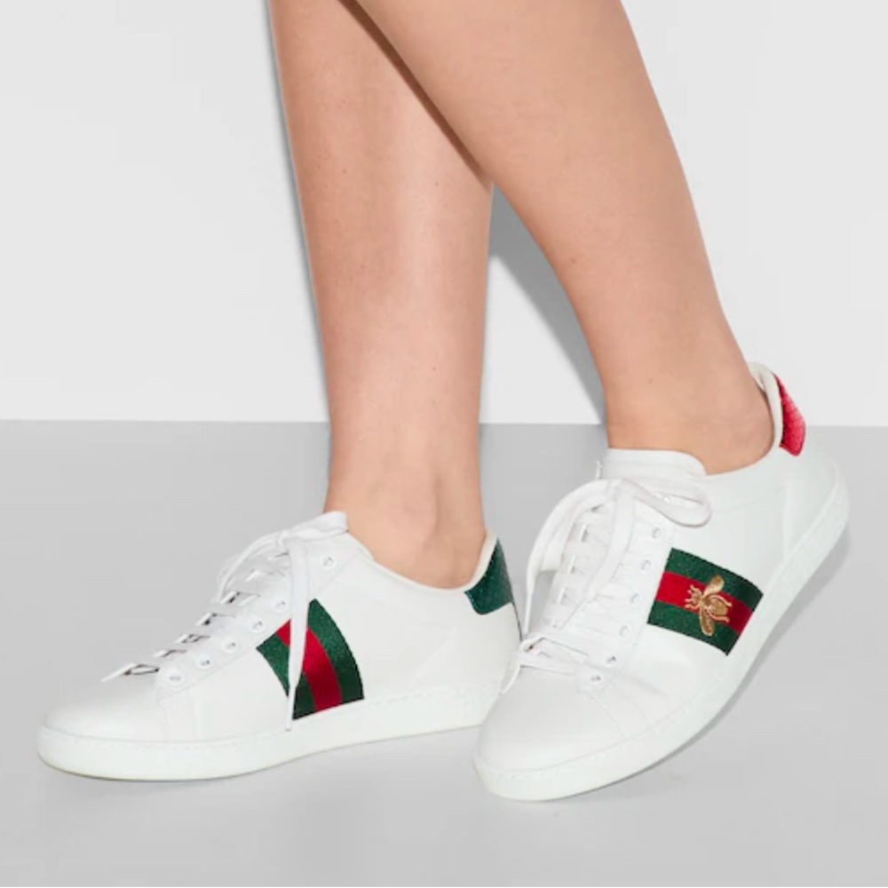 Gucci White and Red Sneakers Sleek Design